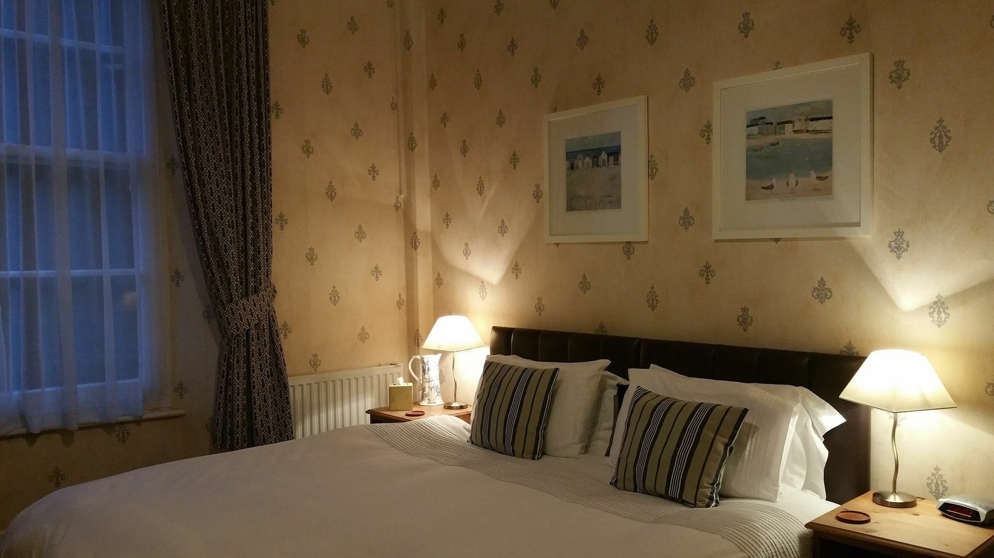 אילפרקומב The Collingdale Guest House מראה חיצוני תמונה