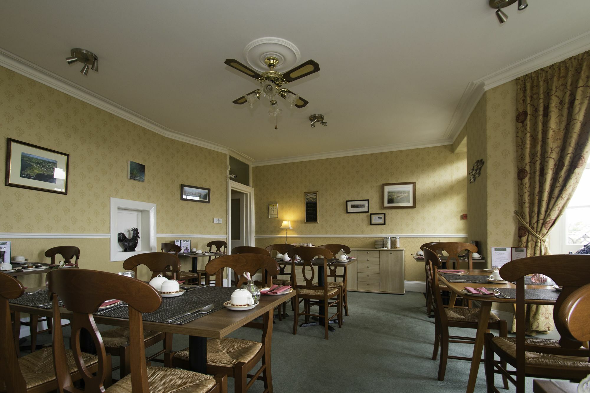 אילפרקומב The Collingdale Guest House מראה חיצוני תמונה